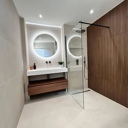 Apartment Prestige - 4 Pers Neuf Vue - Hyper Centre *