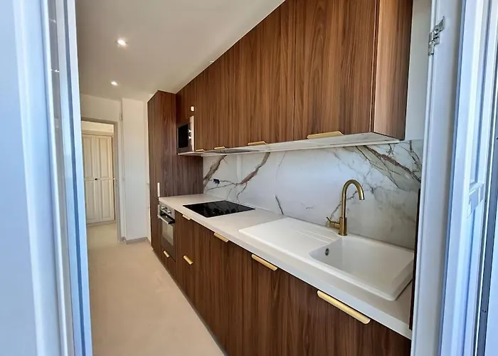 Апартаменты Prestige - 4 Pers Neuf Vue - Hyper Centre Сен-Рафаэль